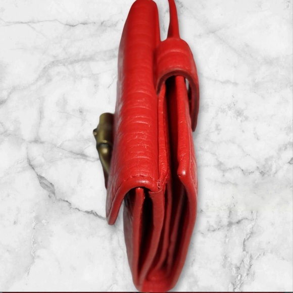 Burberry grained Leather compact wallet - Picture 7 of 15